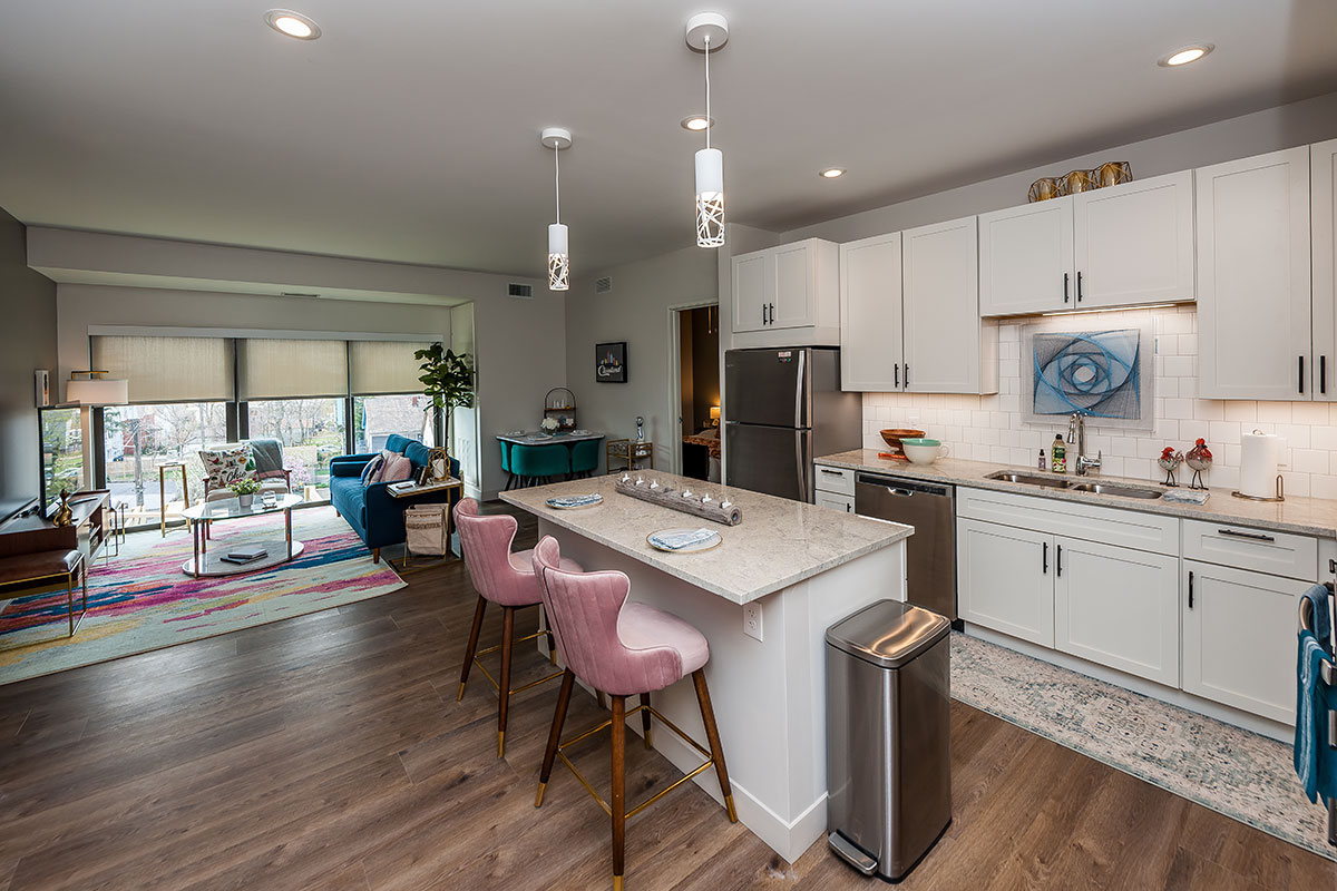 121 Larchmere - Cleveland, OH
