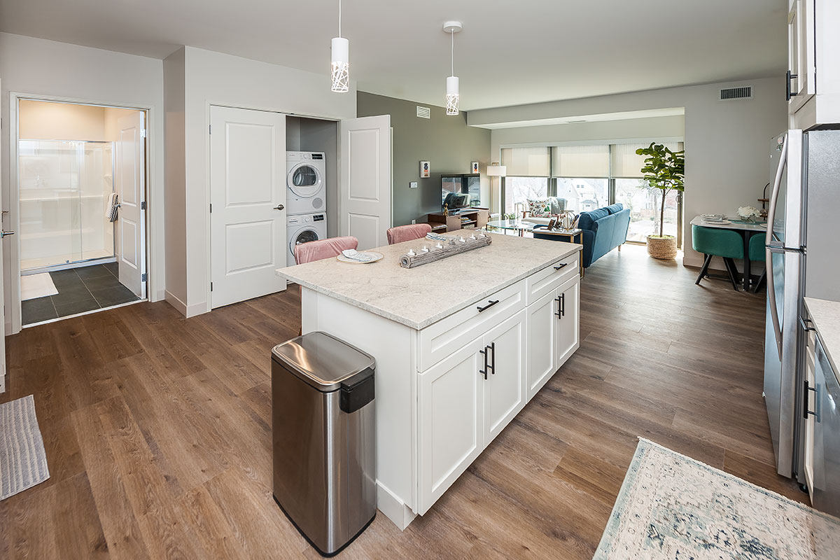121 Larchmere - Cleveland, OH