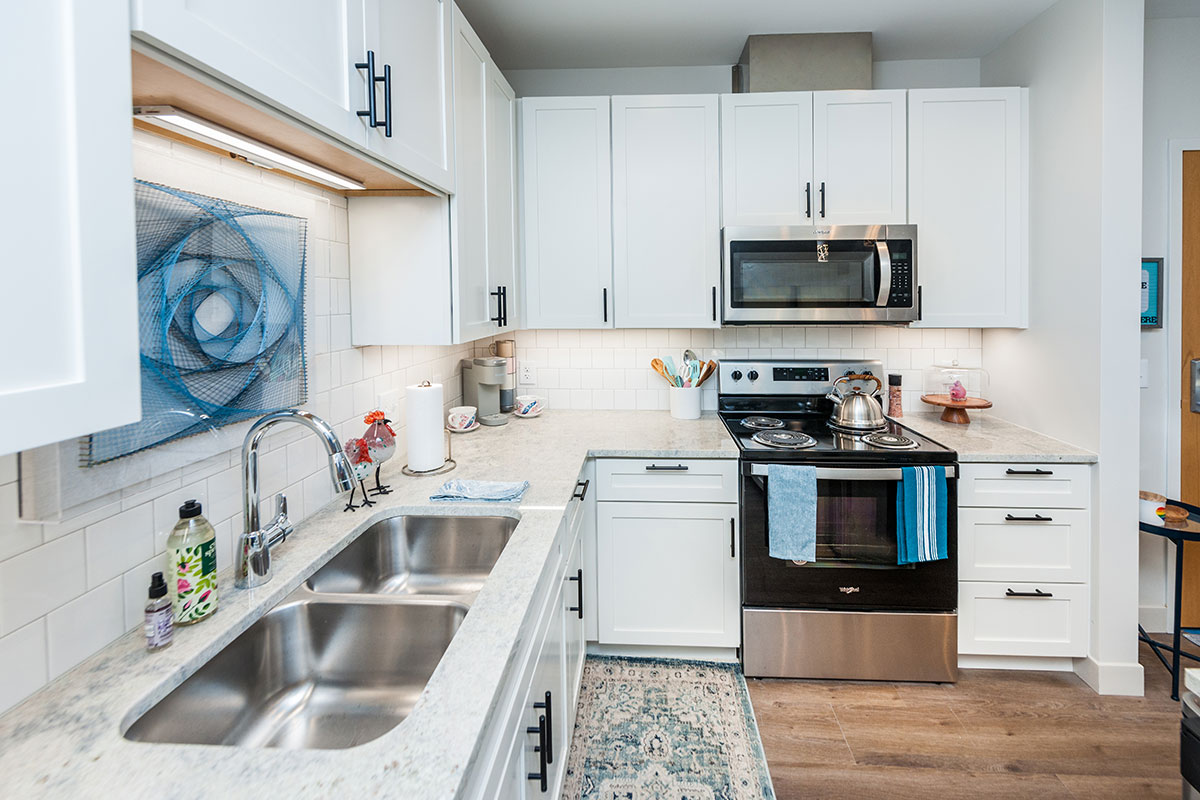 121 Larchmere - Cleveland, OH