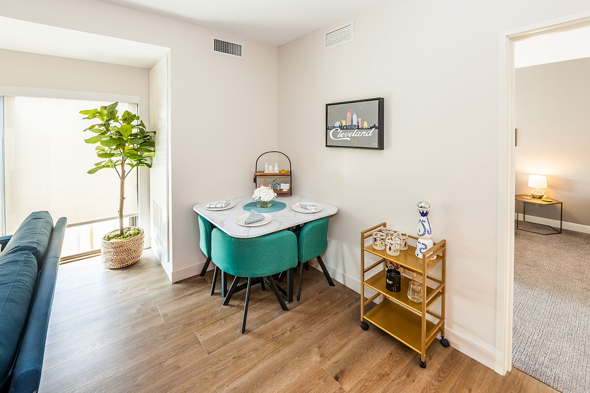 121 Larchmere - Cleveland, OH