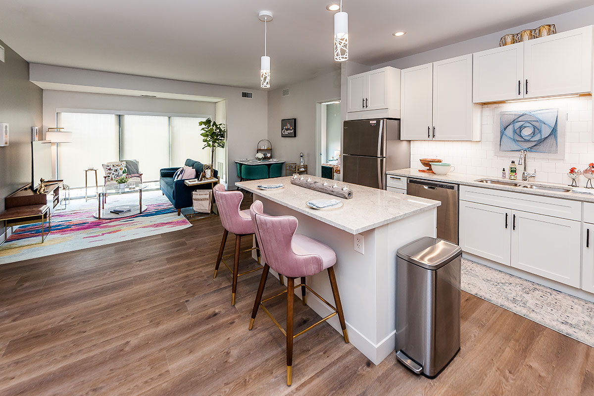 121 Larchmere - Cleveland, OH