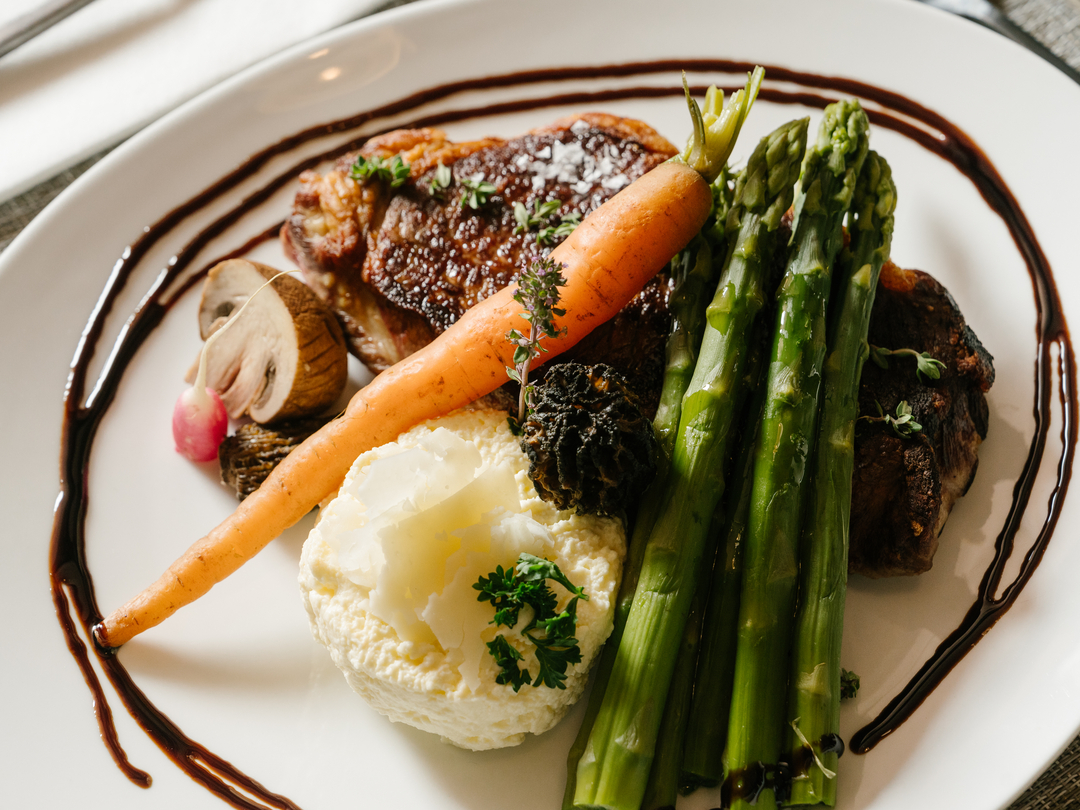 Thomas George Estates Image