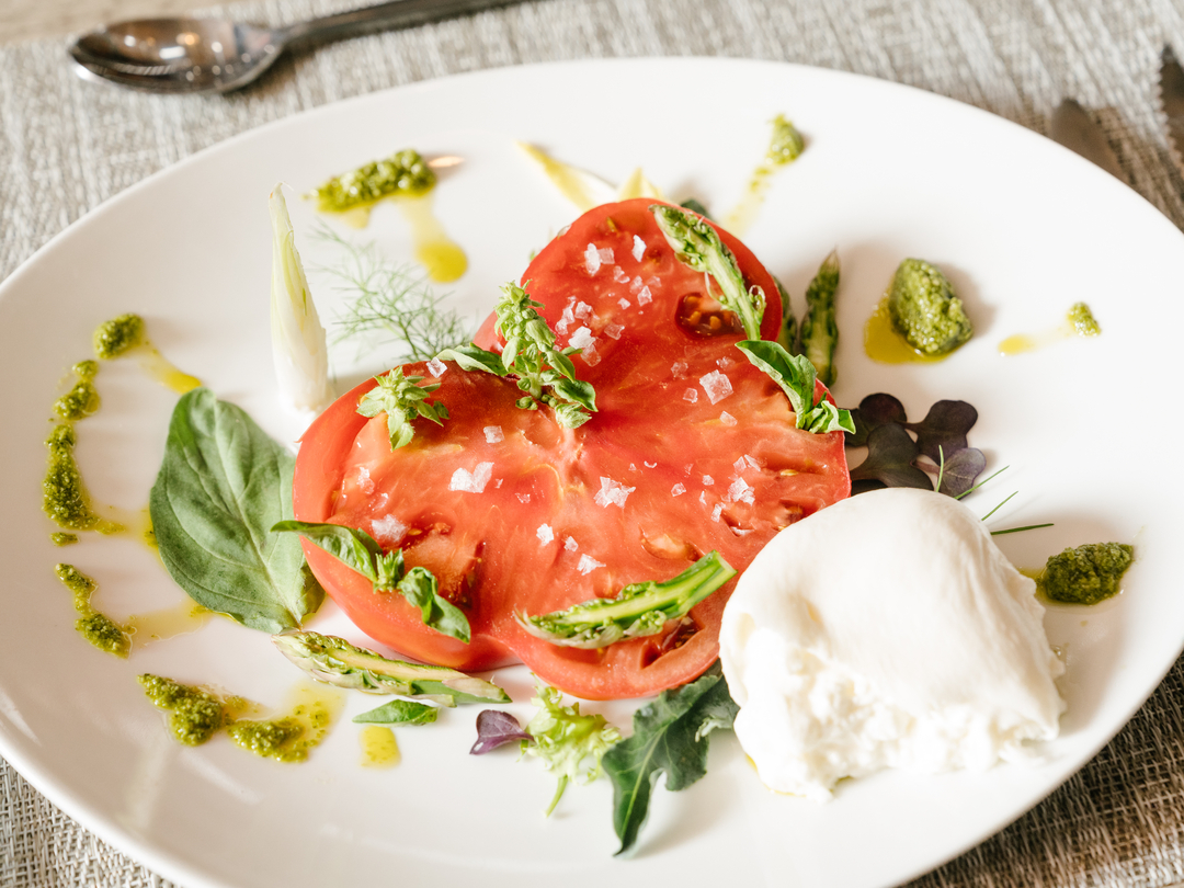 Thomas George Estates Image