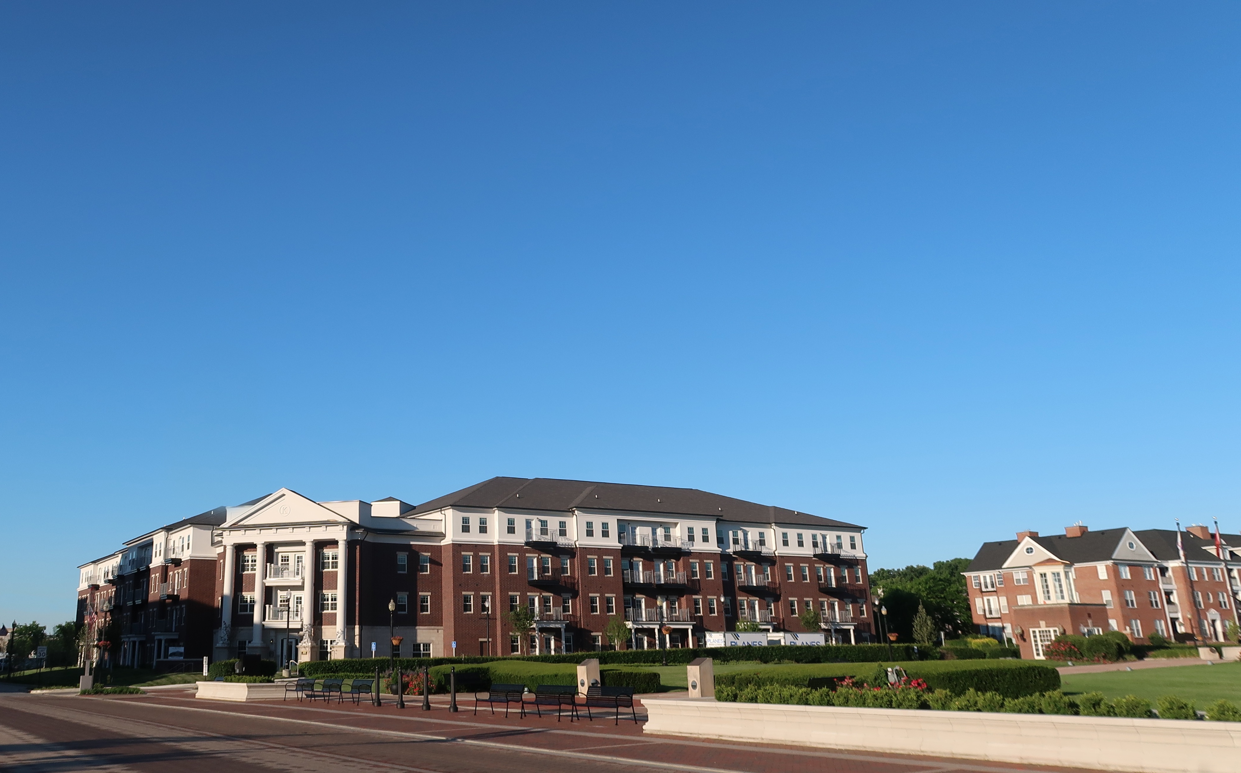 The Kent at Carmel City Center Image