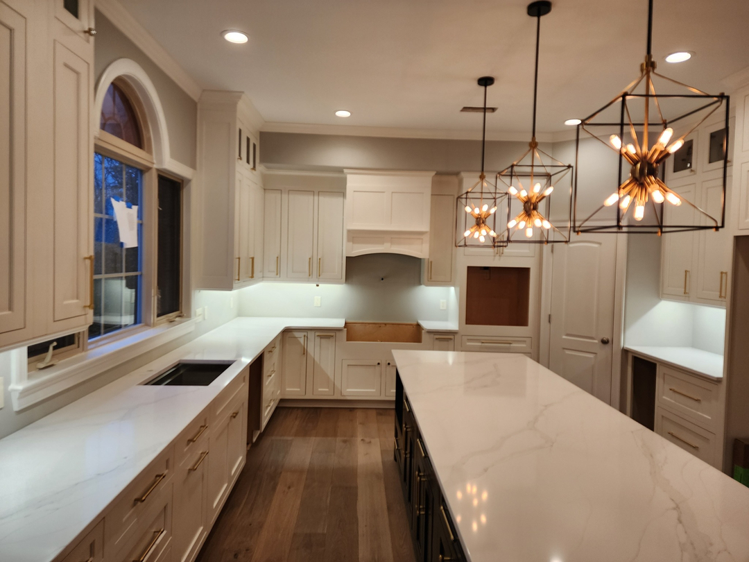 Ross Family Electric Image