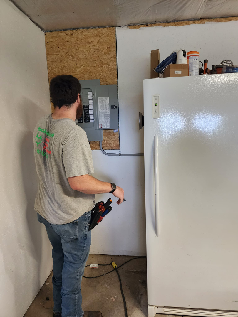 Ross Family Electric Image