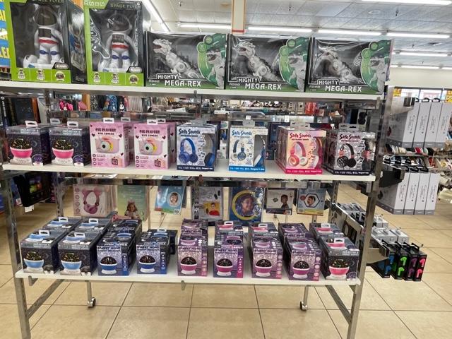 Melrose Family Fashions Image