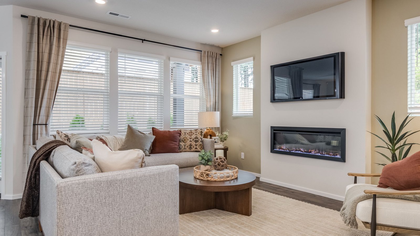 Fircrest Meadows by D.R. Horton Image