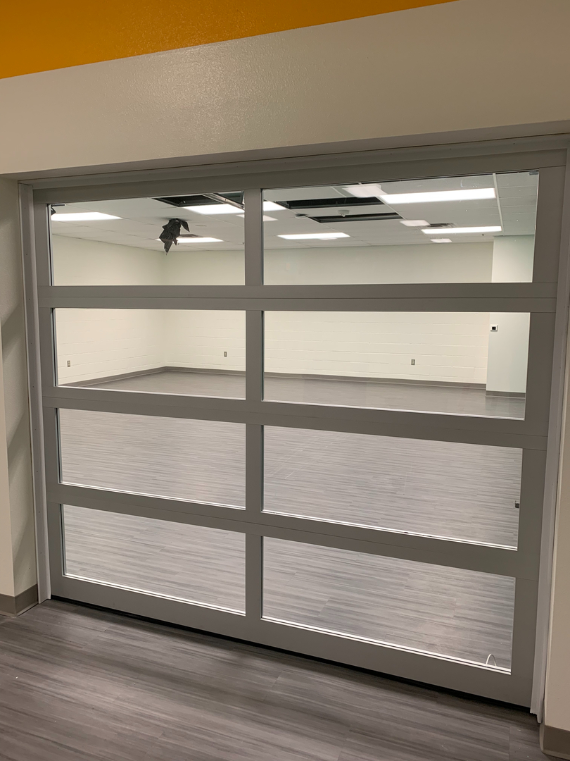 Garage Door Grunts Image