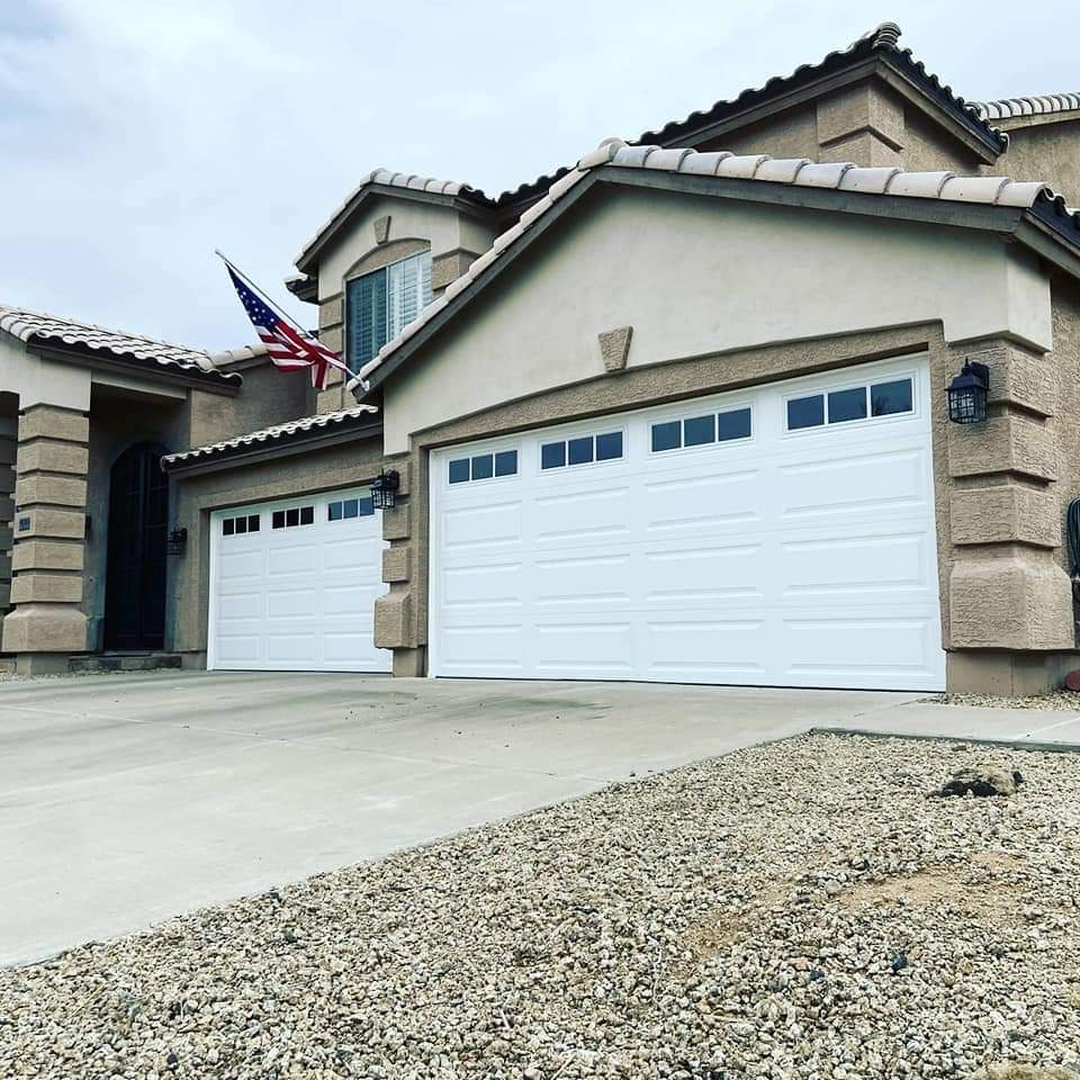 Garage Door Grunts Image