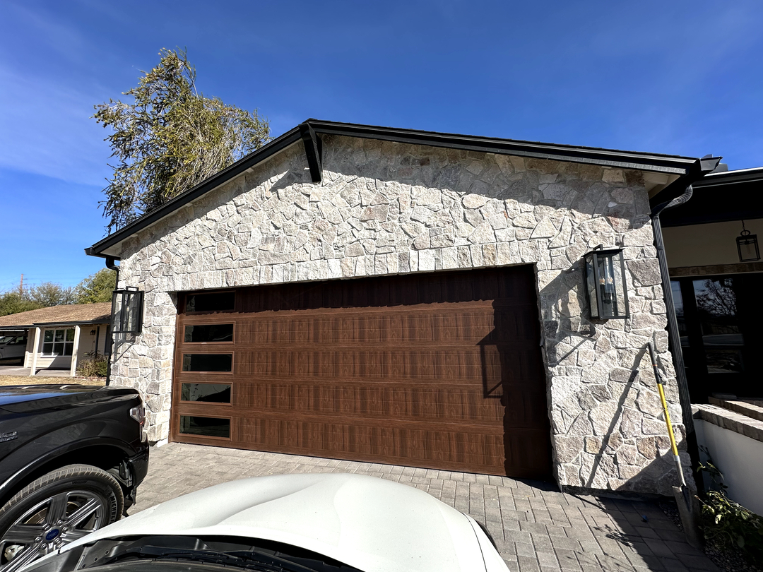 Garage Door Grunts Image