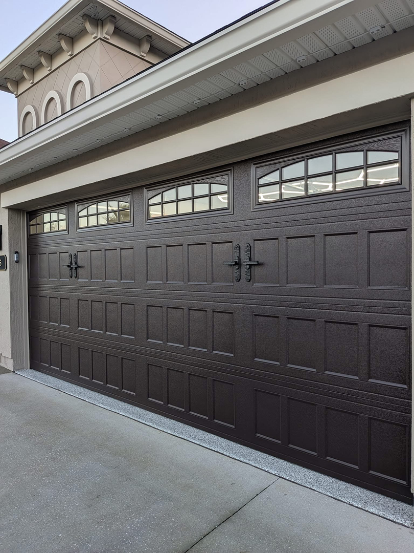 Garage Door Grunts Image