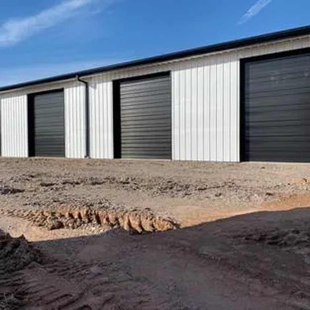 Garage Door Grunts Image