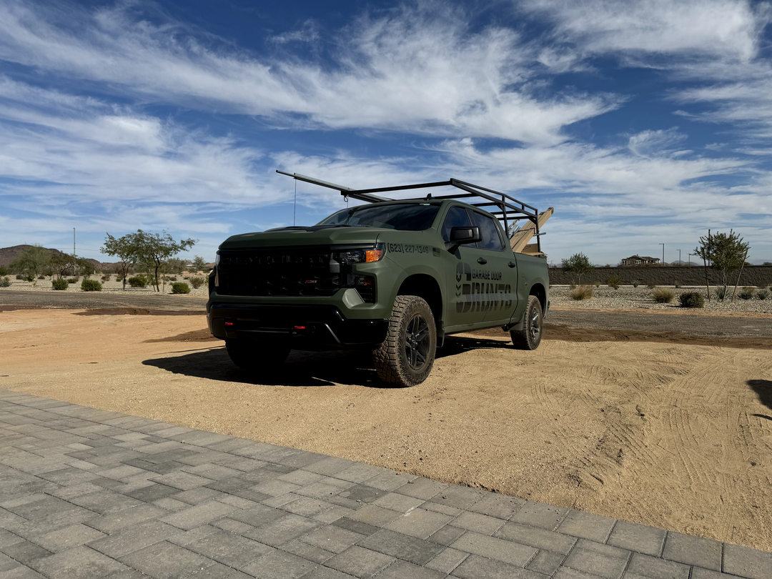 Garage Door Grunts Image