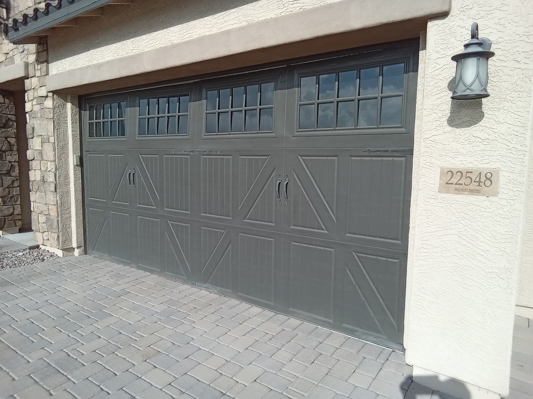 Garage Door Grunts Logo