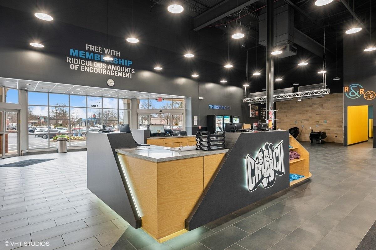 Crunch Fitness - Tucker Image