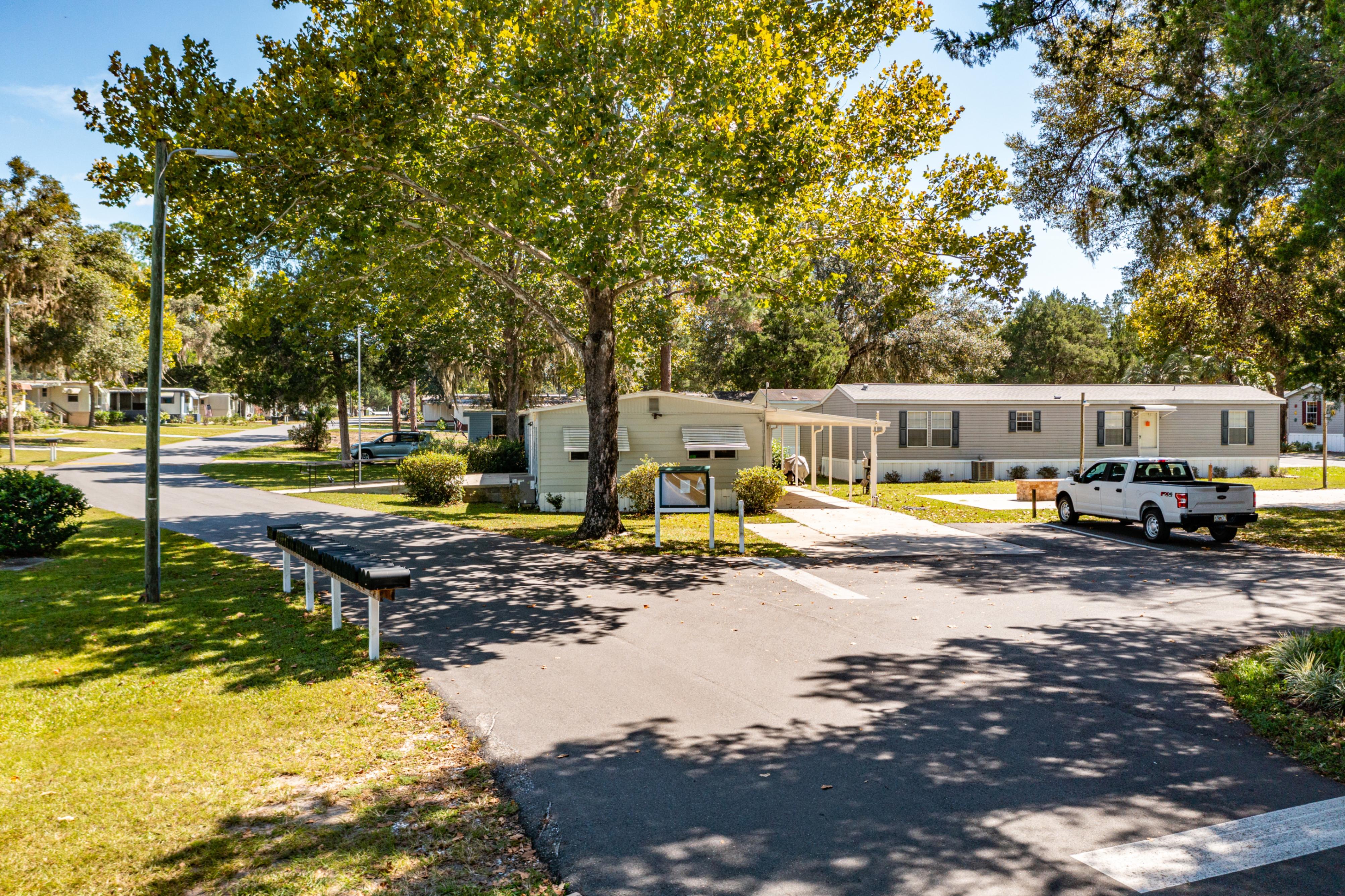 Cliftwood 55+ RV and Home Community Image