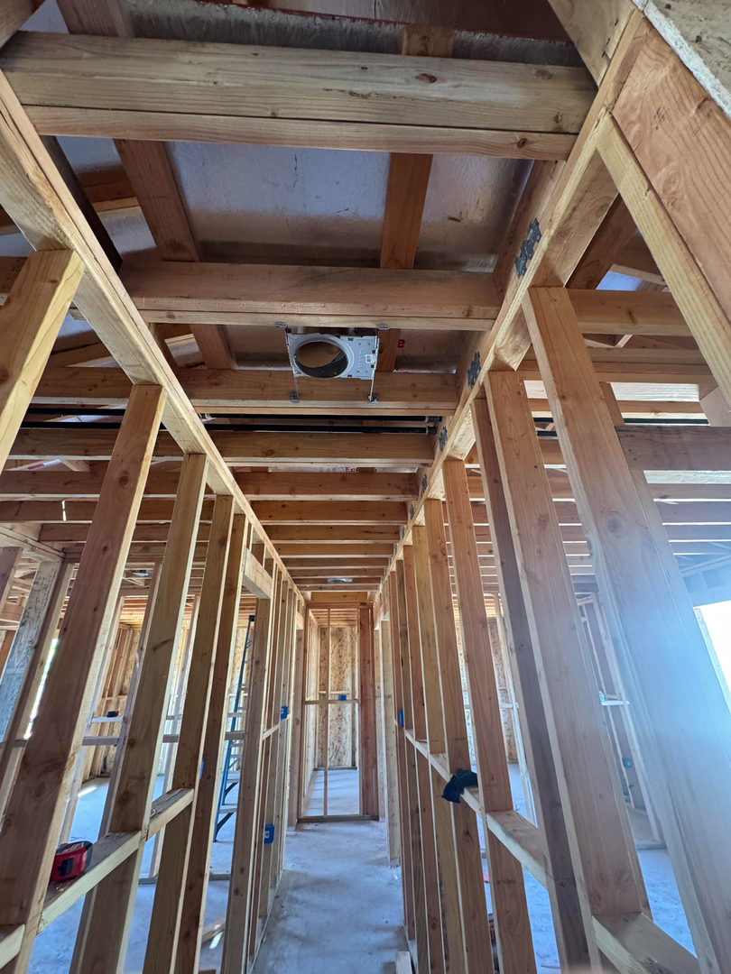 Mor1s Construction Corp Image