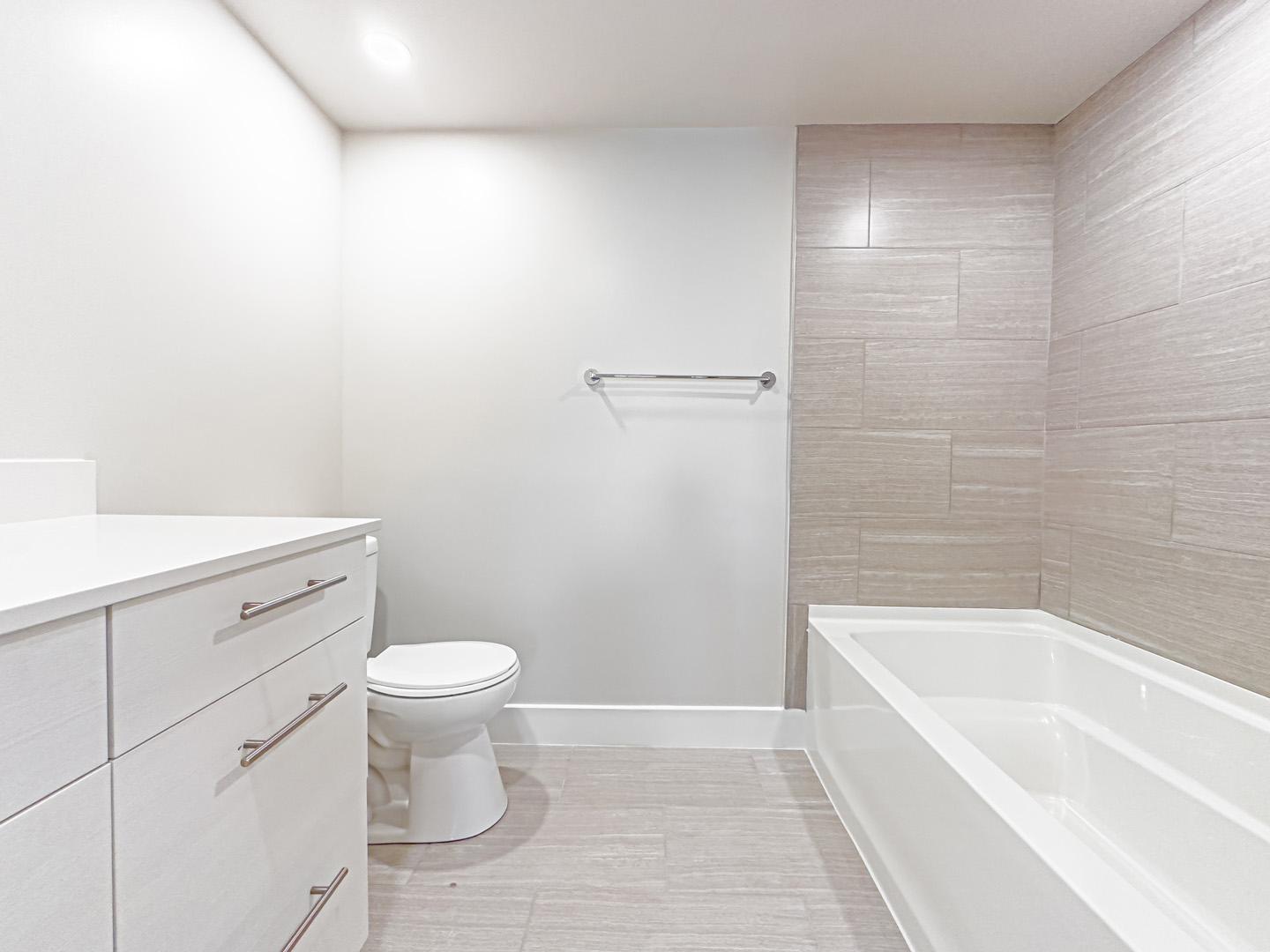 Whitney Apartments - Claymont, DE