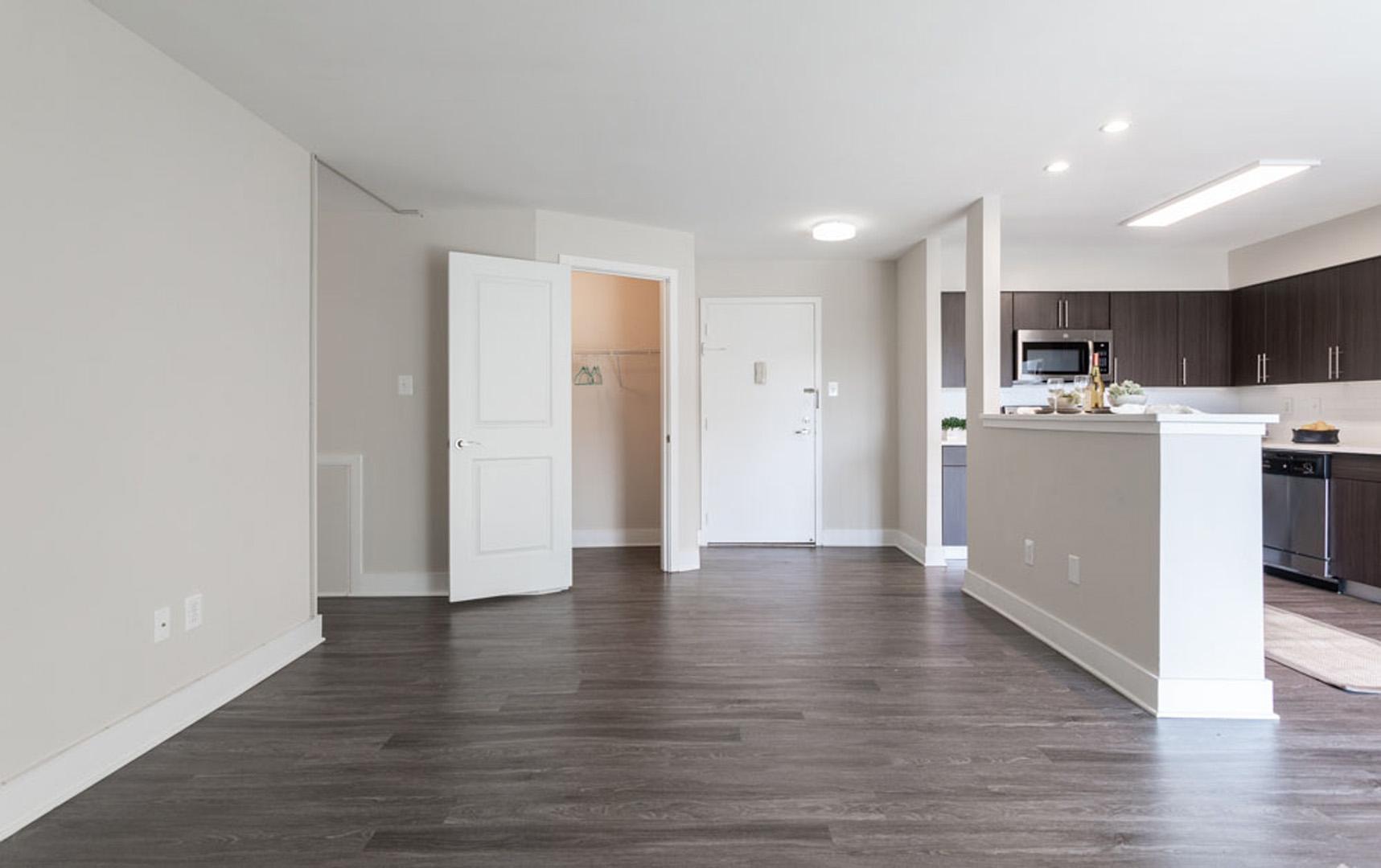 Whitney Apartments - Claymont, DE