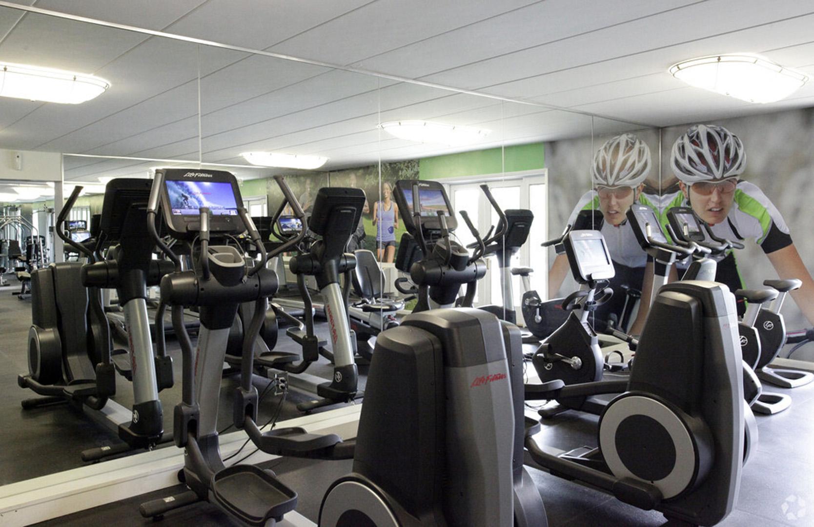 Whitney Apartments - Claymont, DE