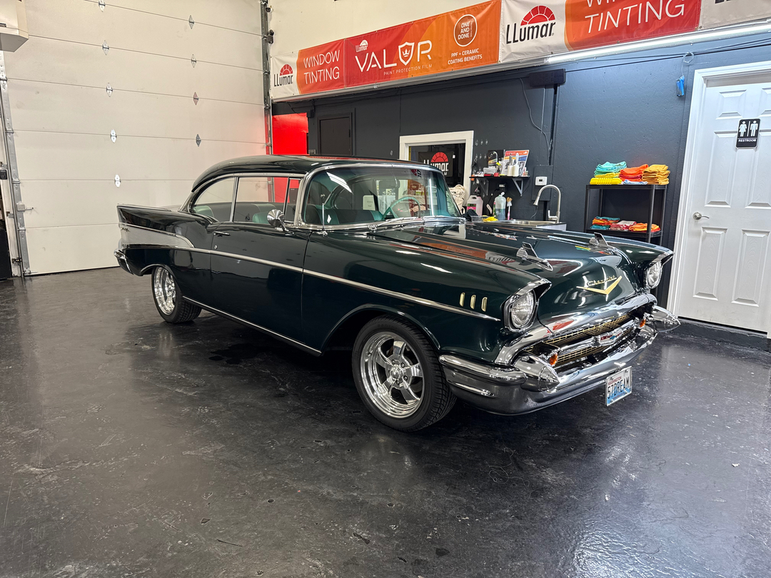 Optyx Auto Studio Image