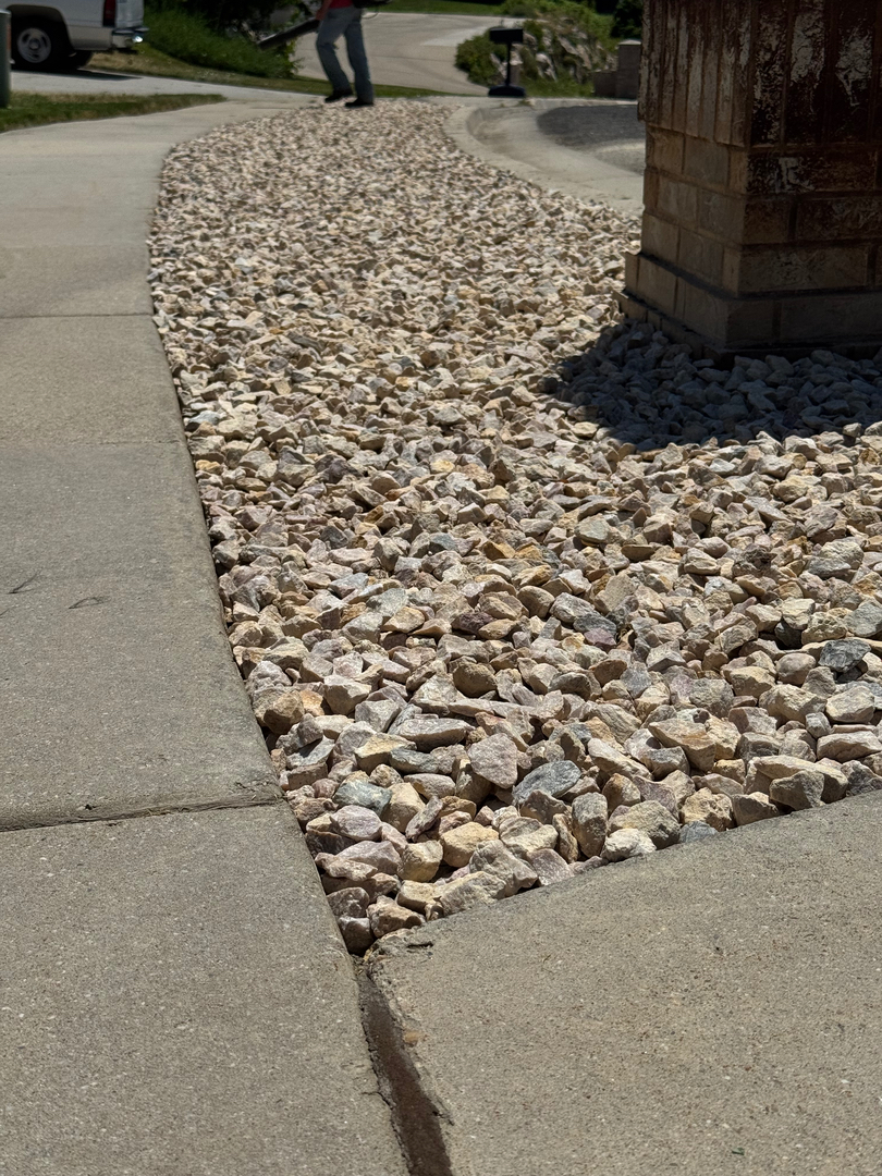 Black Rock Landscaping LLC Image