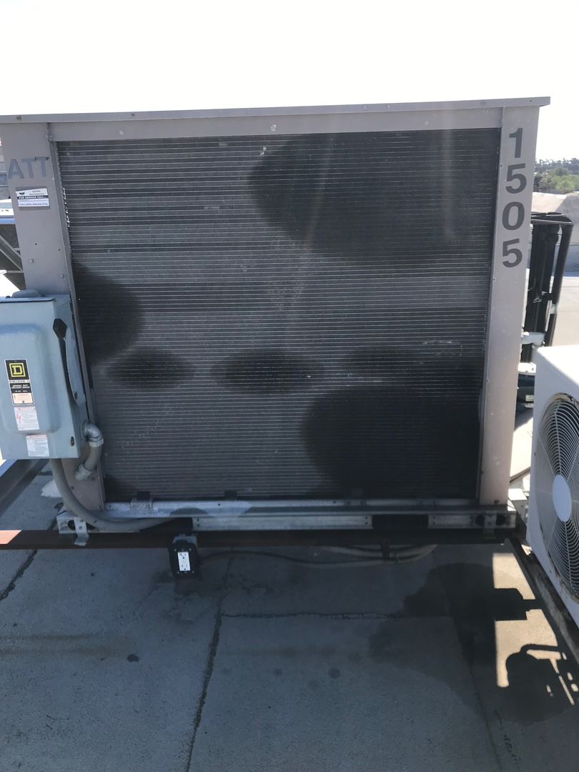 Delightful Duck Cooling and Heating Image