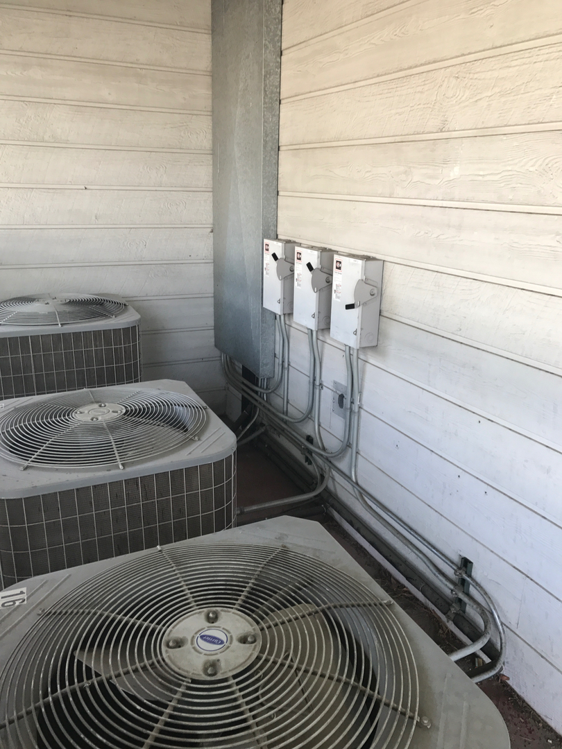 Delightful Duck Cooling and Heating Image