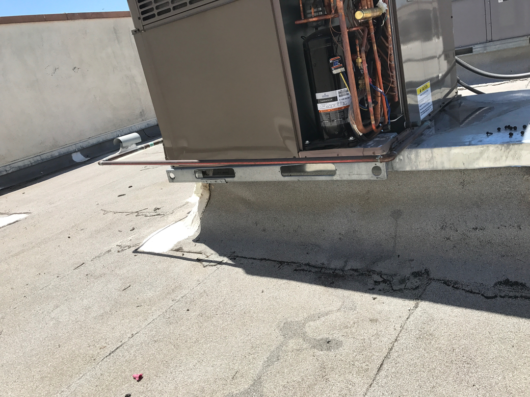 Delightful Duck Cooling and Heating Image