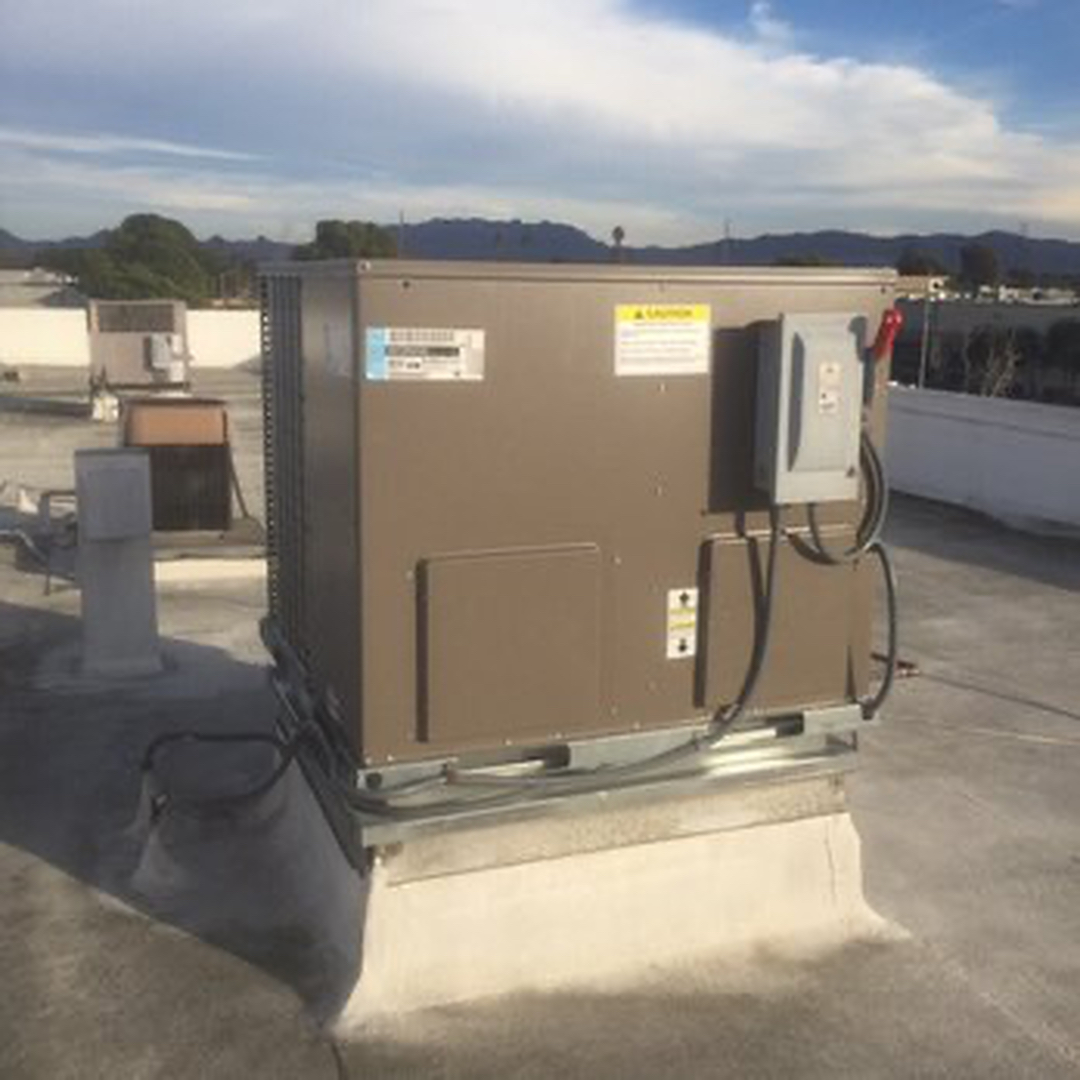 Delightful Duck Cooling and Heating Image