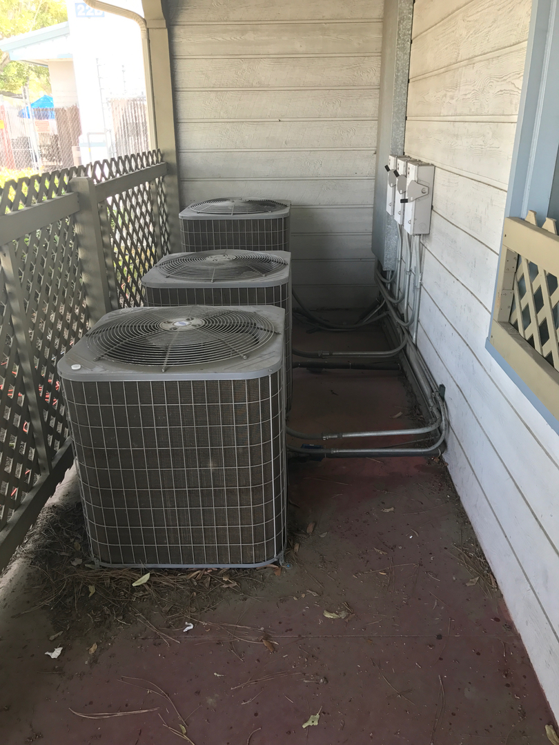 Delightful Duck Cooling and Heating Image