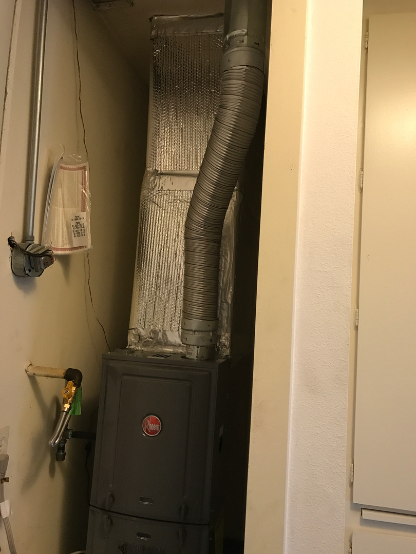 Delightful Duck Cooling and Heating Image