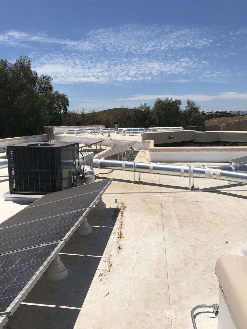 Delightful Duck Cooling and Heating Image