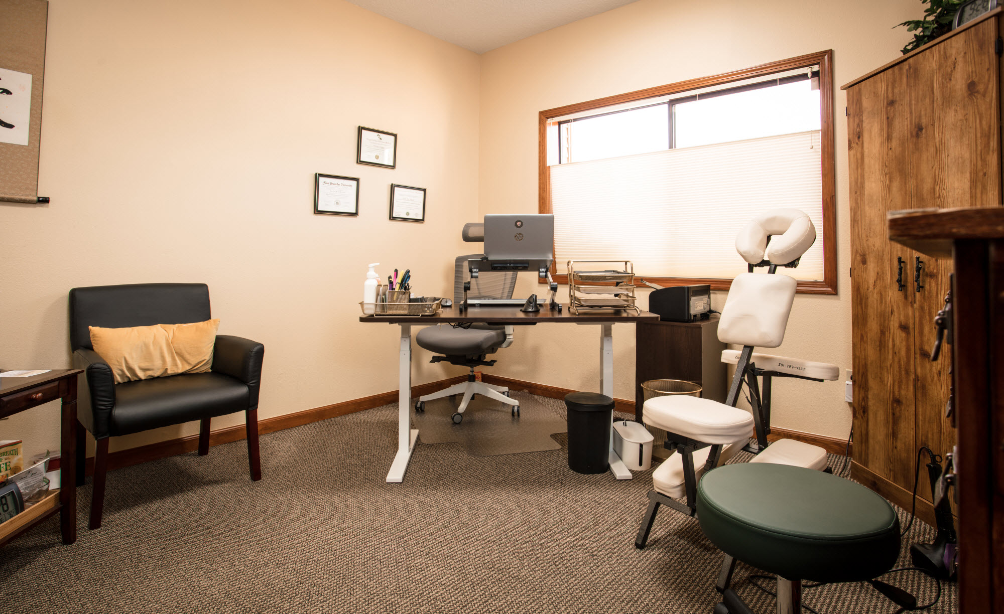 Cascade Acupuncture Center Hood River - Hood River, OR