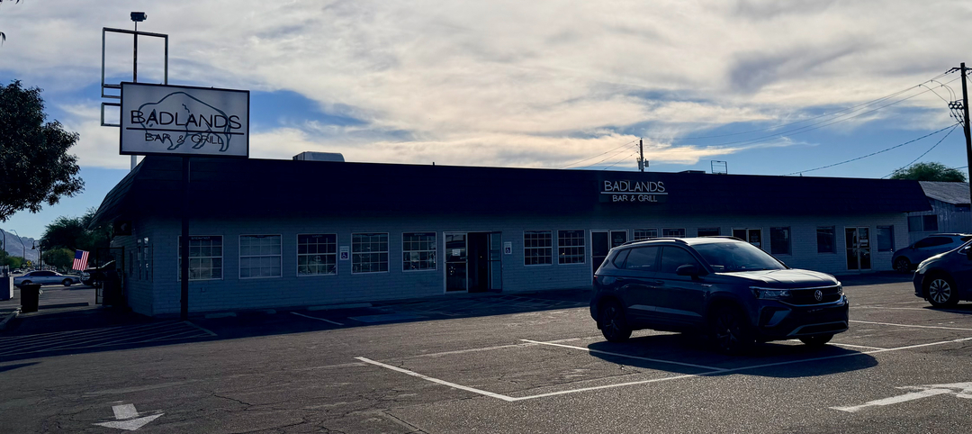 Badlands Bar & Grill Image