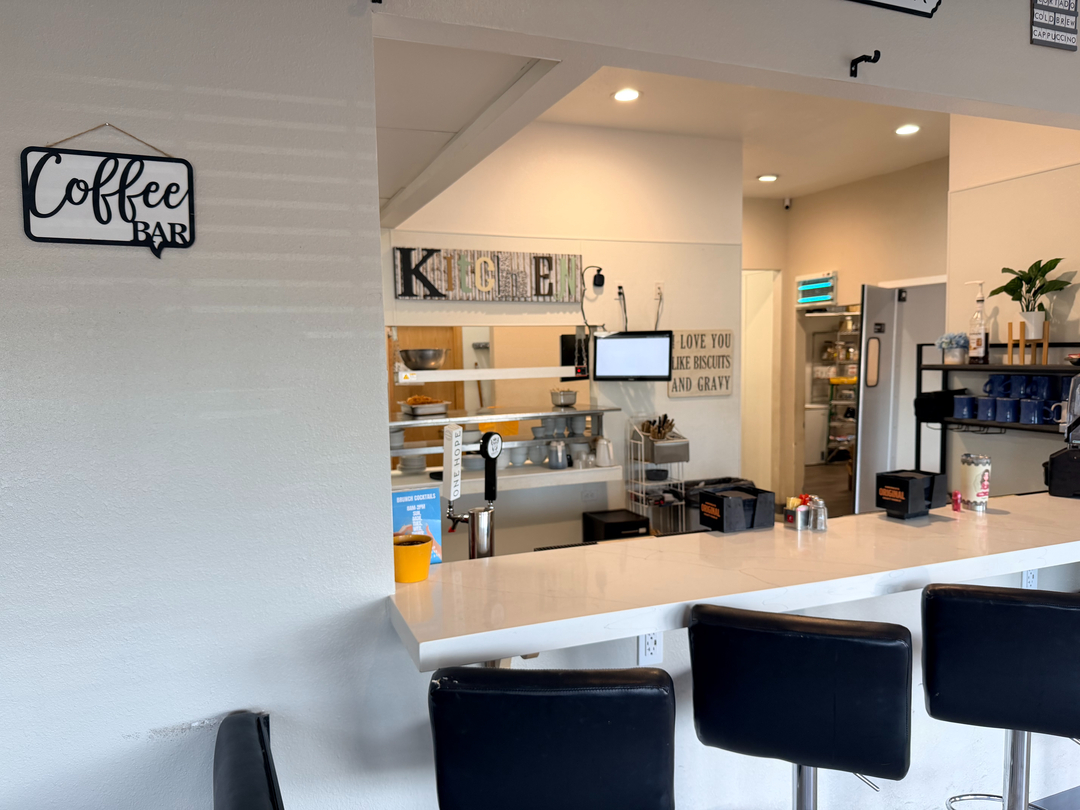 Badlands Bar & Grill Image