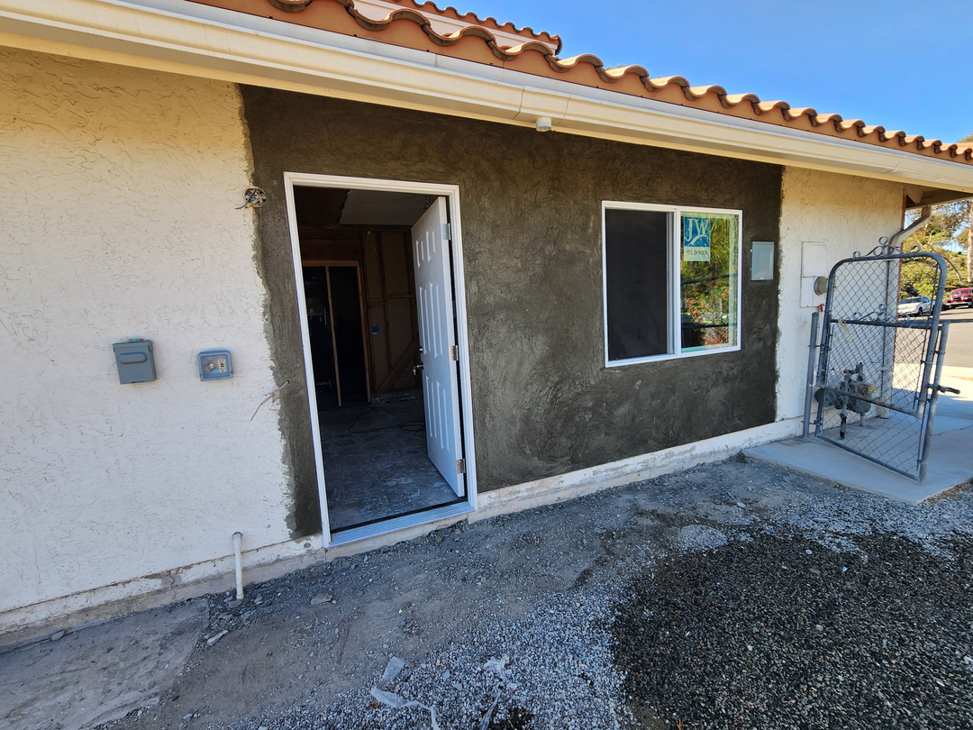 ELN Remodeling | Stucco Repair | Lath & Plaster Image