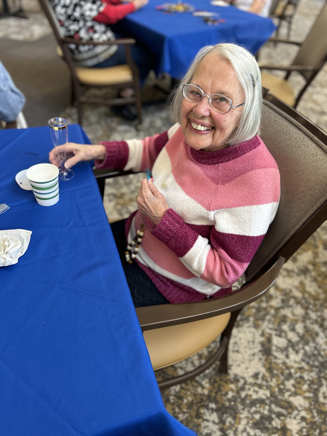 Holiday Sheldon Oaks Image