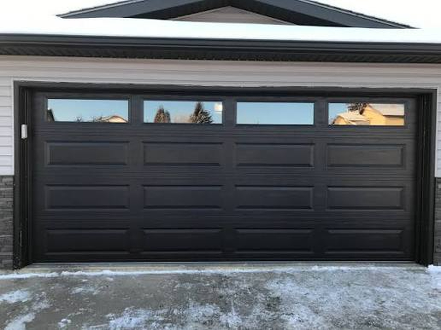 Genesis Garage Doors & Gates Image