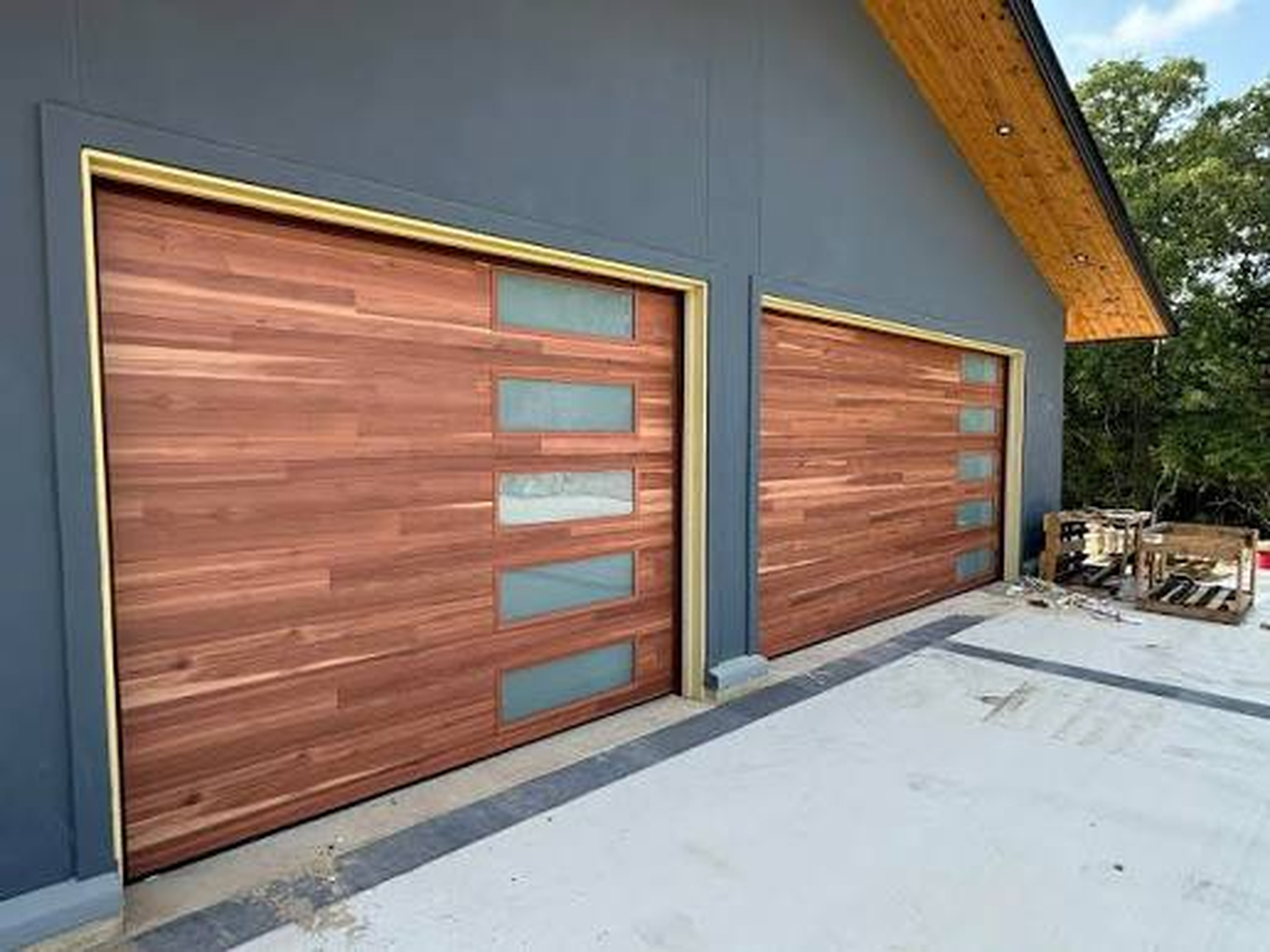 Genesis Garage Doors & Gates Image