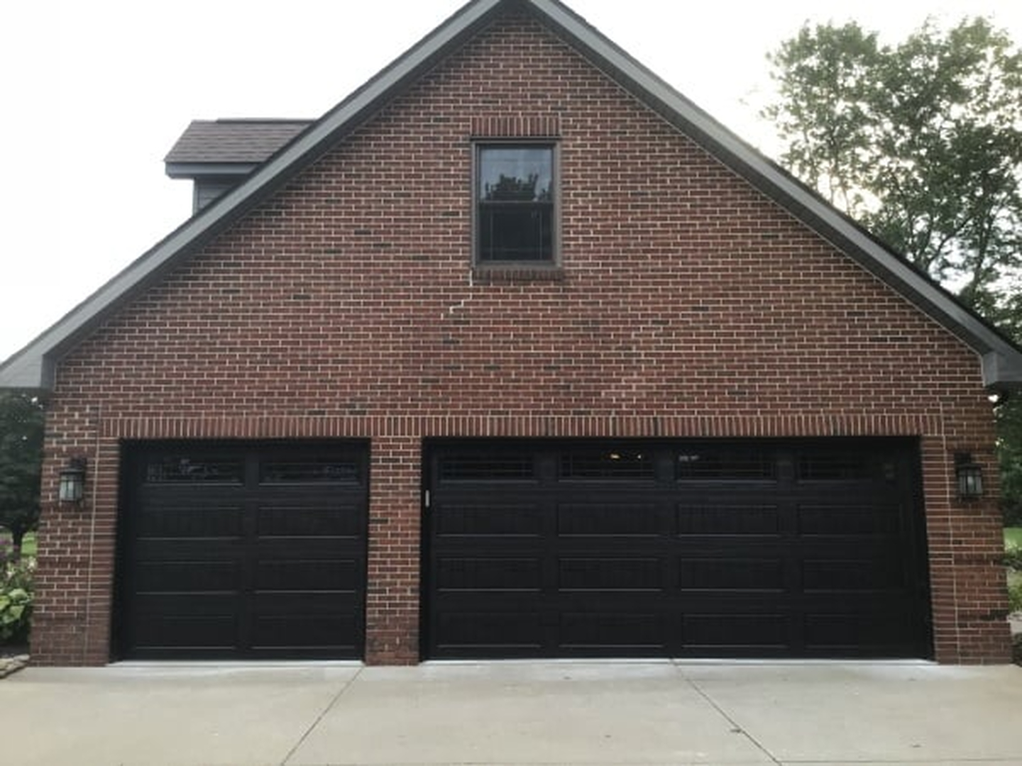 Genesis Garage Doors & Gates Image