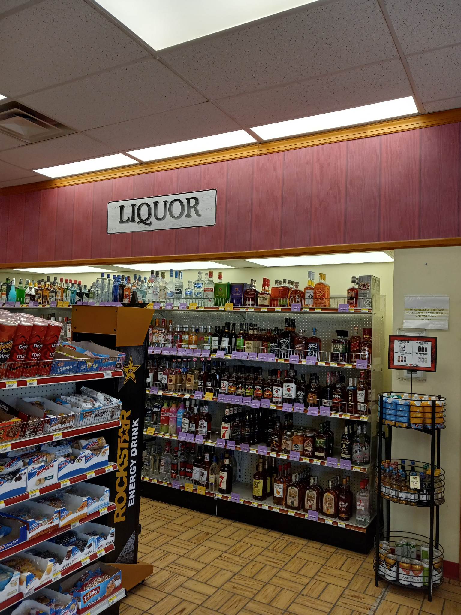 Big Apple Store Image