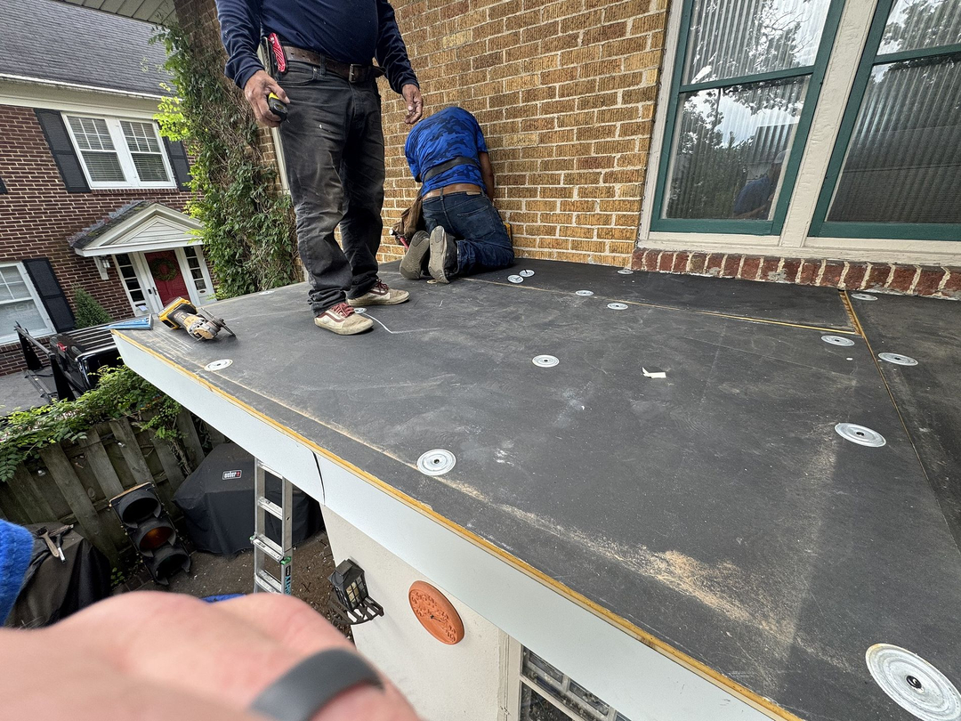 Warner Roofing & Restoration Image