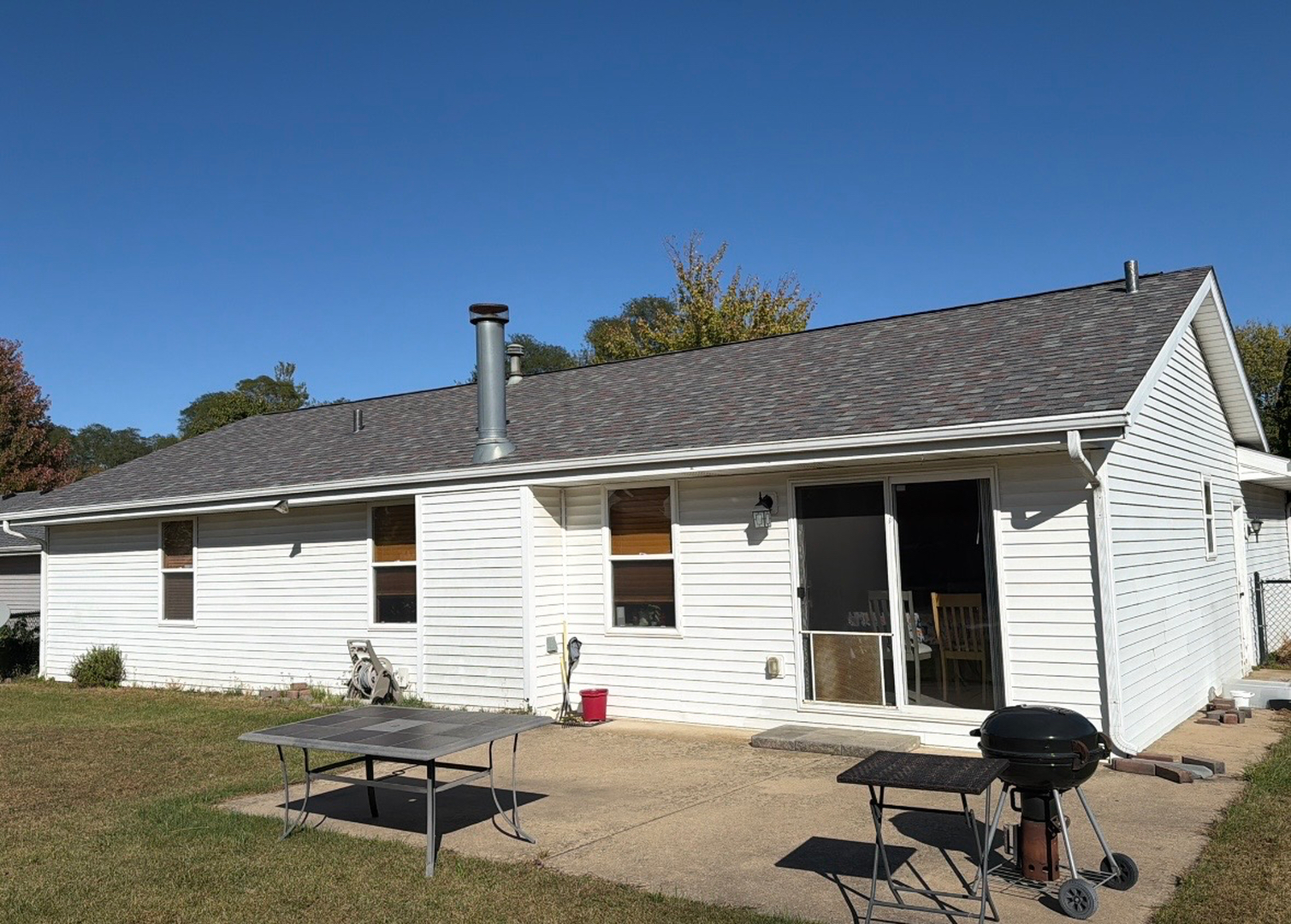 Warner Roofing & Restoration Image