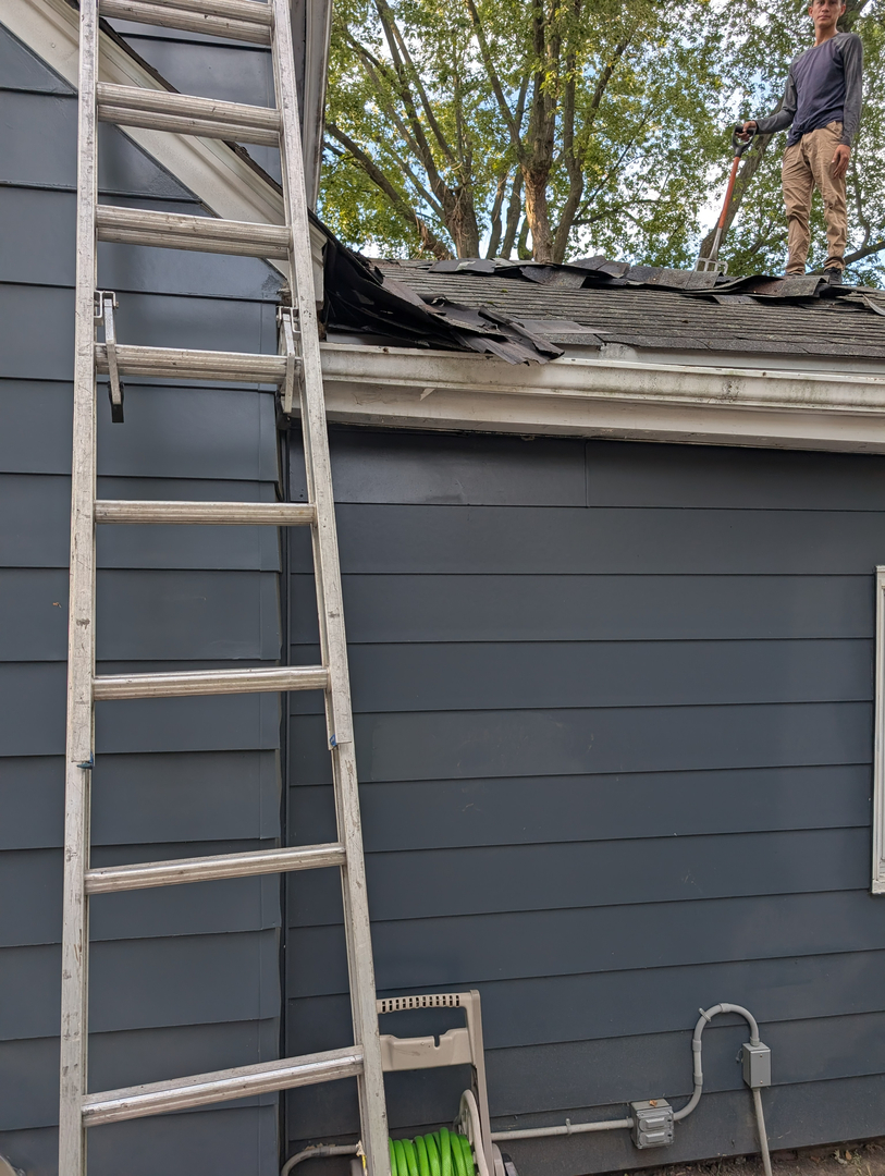 Warner Roofing & Restoration Image