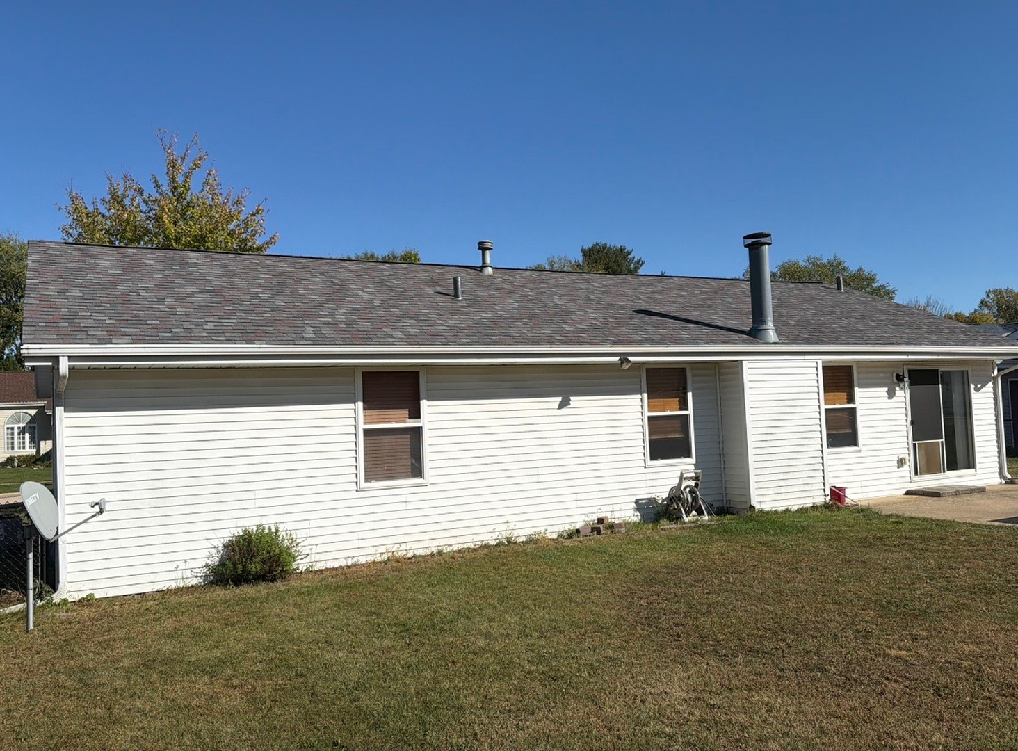 Warner Roofing & Restoration Image