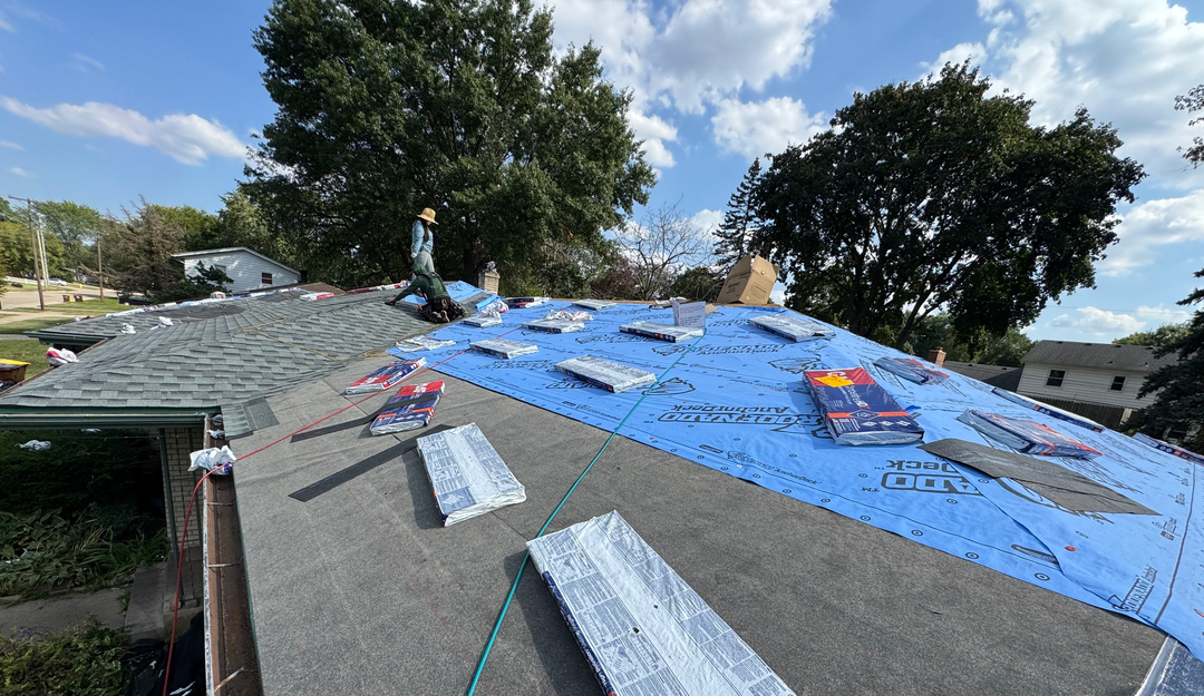 Warner Roofing & Restoration Image