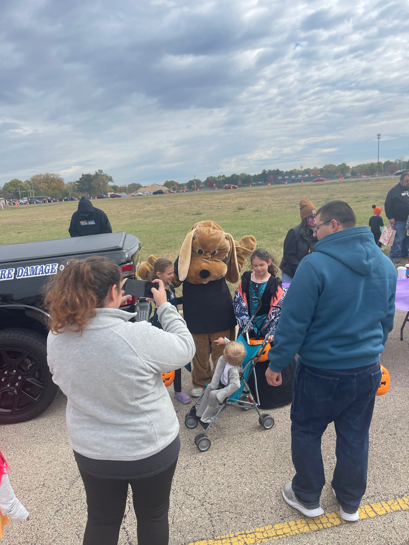 Warner Roofing & Restoration Image