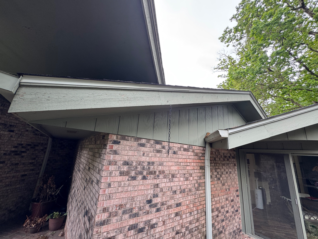 Warner Roofing & Restoration Image